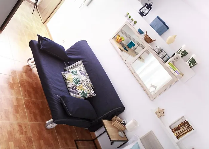 Sea & Wave Ventura Studio Apartment